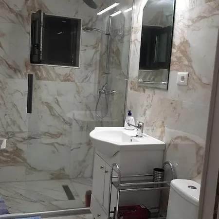 Filip Apartment *